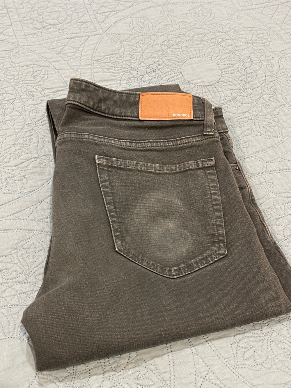 Bonobos Men's Faded Black Straight Jeans